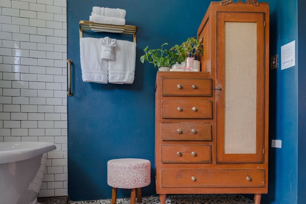 Фото Sonsoleá Host