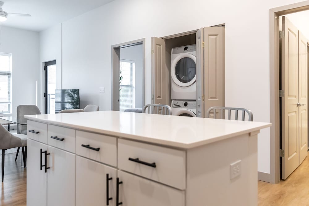 Фото 2br Brand New Suite With Gym & Pool