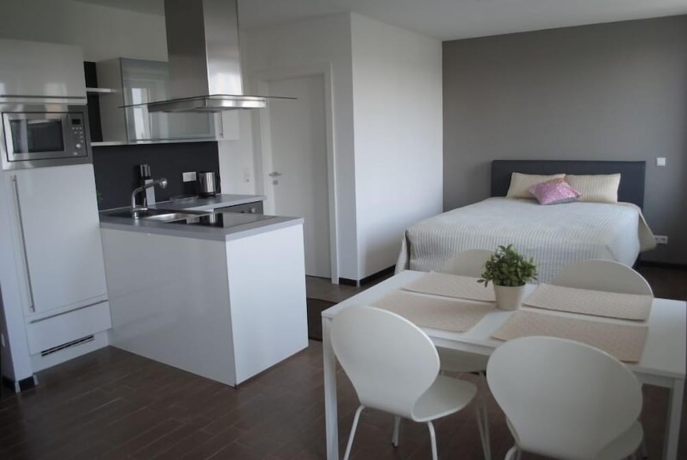 Фото Kunsthaus Apartments