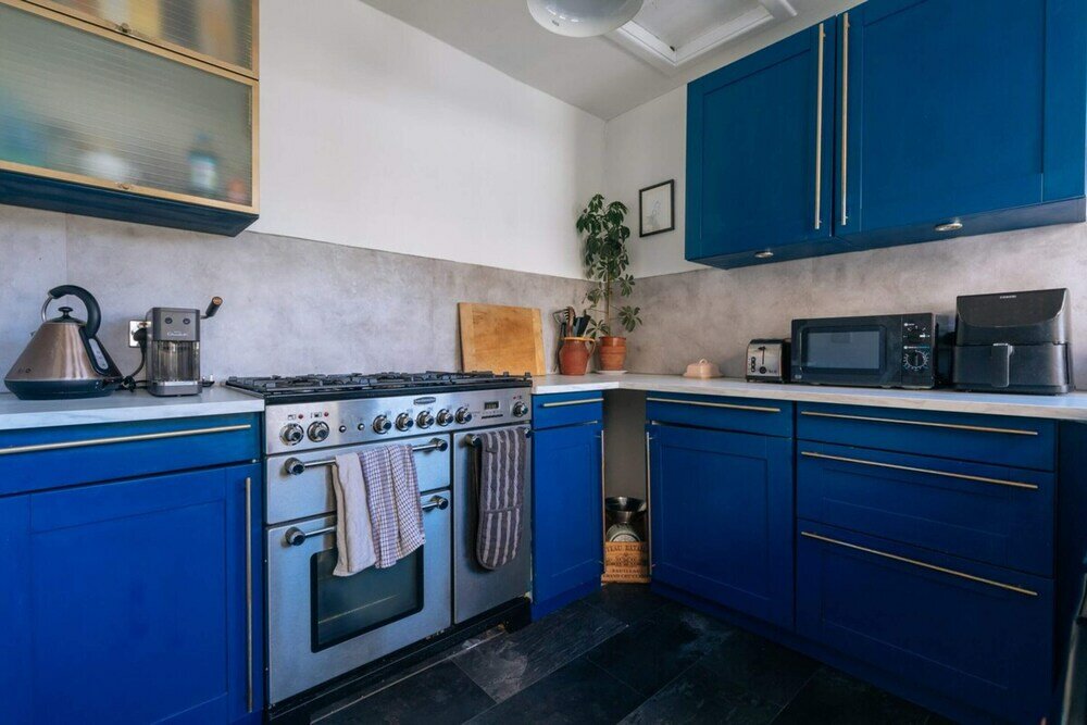 Фото Cosy & Charming 3 Bedroom Terraced Home, Bath!
