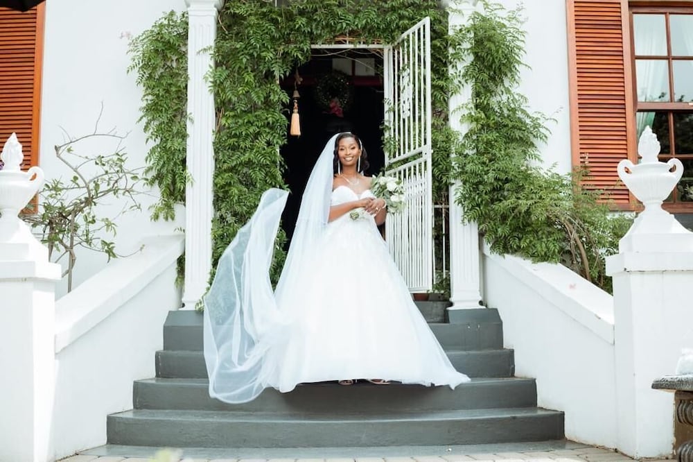 Фото Oak View Manor