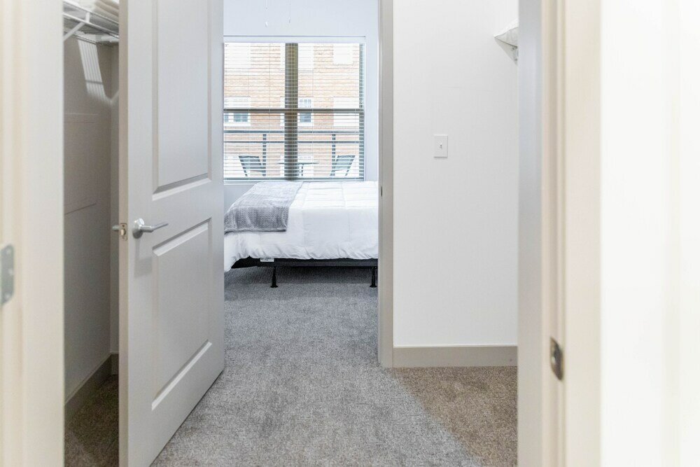 Фото 2br Brand New Suite With Gym & Pool