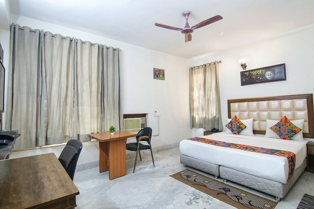 Фото Fabhotel Rd Residency