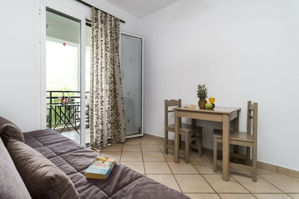 Фото Cactus Hotel