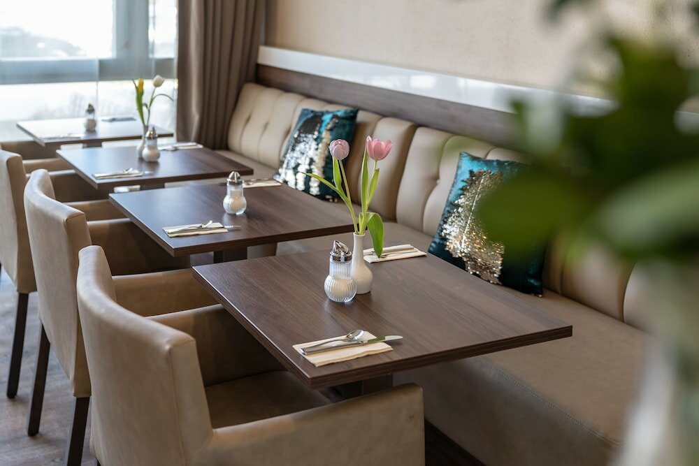 Фото Empress Hotel