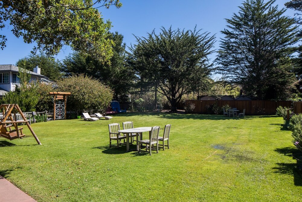 Фото Andril Fireplace Cottages