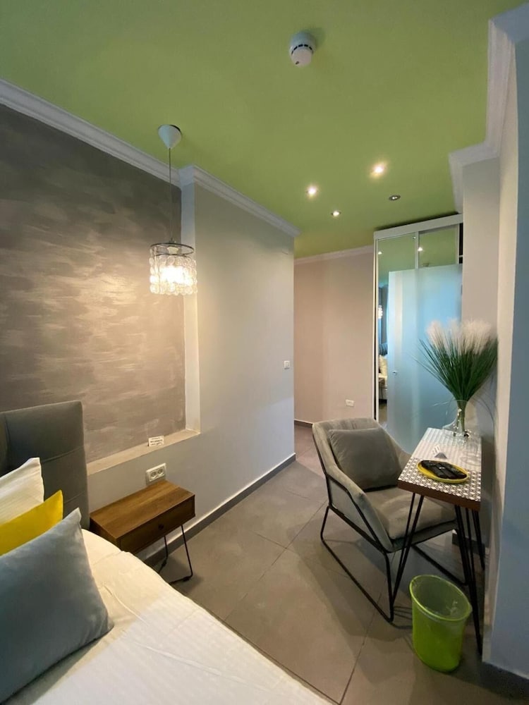 Фото Central Boutique Hotel