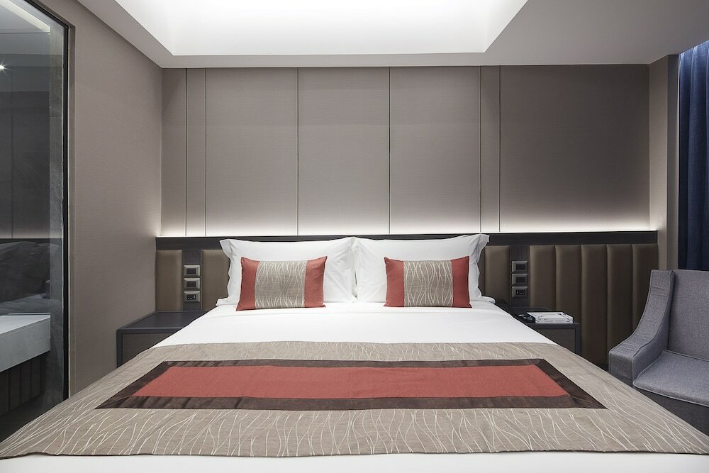 Фото Grace Hotel Bangkok