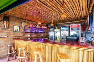 Гостиница 2 Friends Beach Hotel