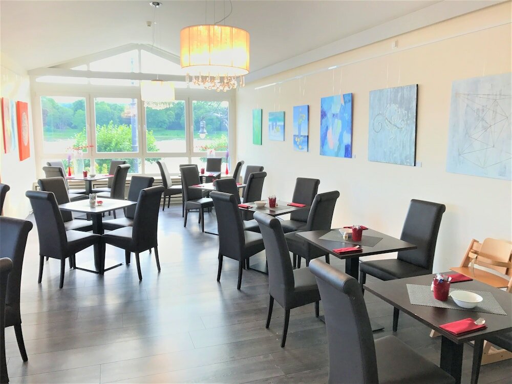 Фото Baynunah Hotel Drachenfels