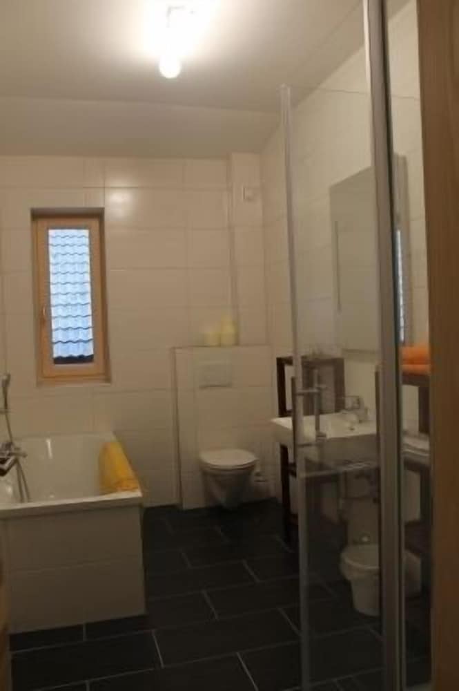 Фото Gasthof - Pension Waldhof