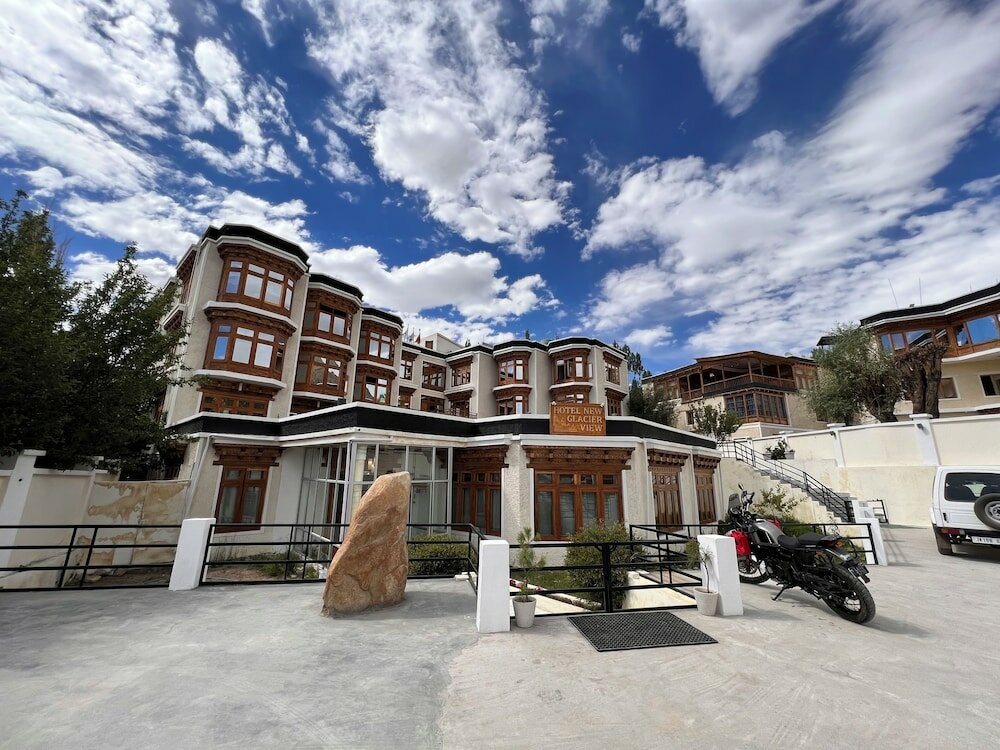Фото Hotel New Glacier View