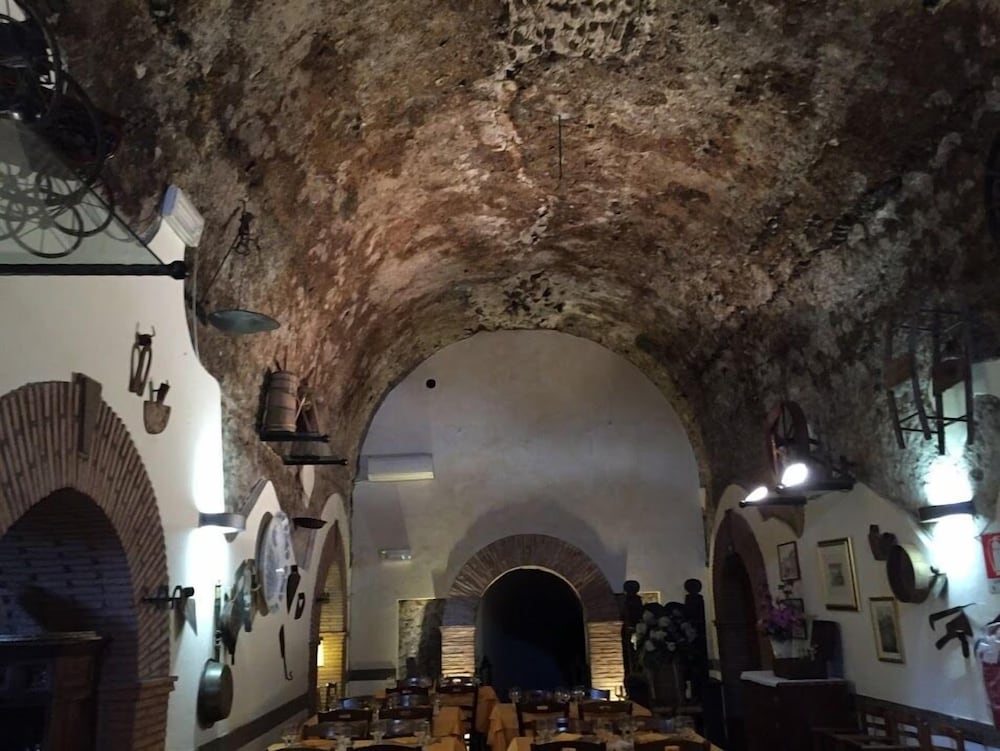 Фото Agriturismo Monte Due Torri