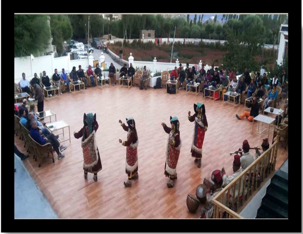 Фото Hotel New Glacier View