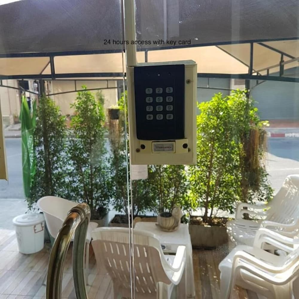 Фото Chiangmai Gate Capsule Hostel