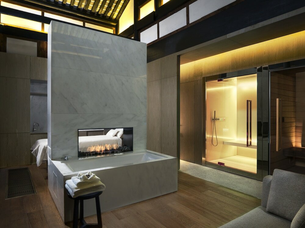 Фото The Temple House