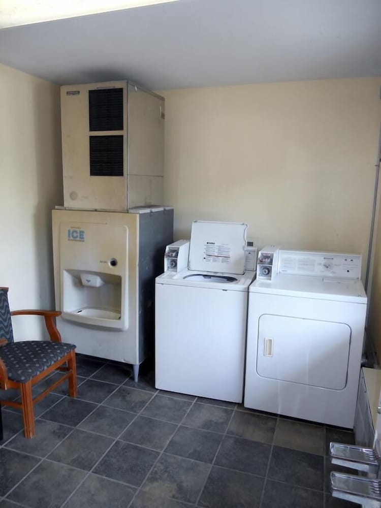 Фото Cypress Inn