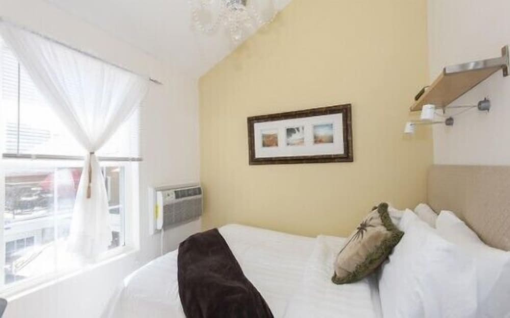 Фото The Palms Hotel Fire Island