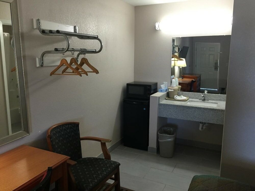 Фото Cypress Inn