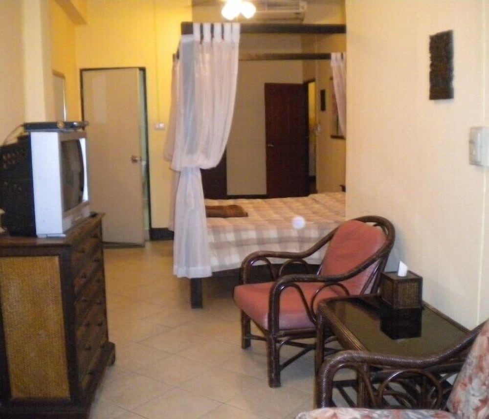 Фото Nicky's Guesthouse