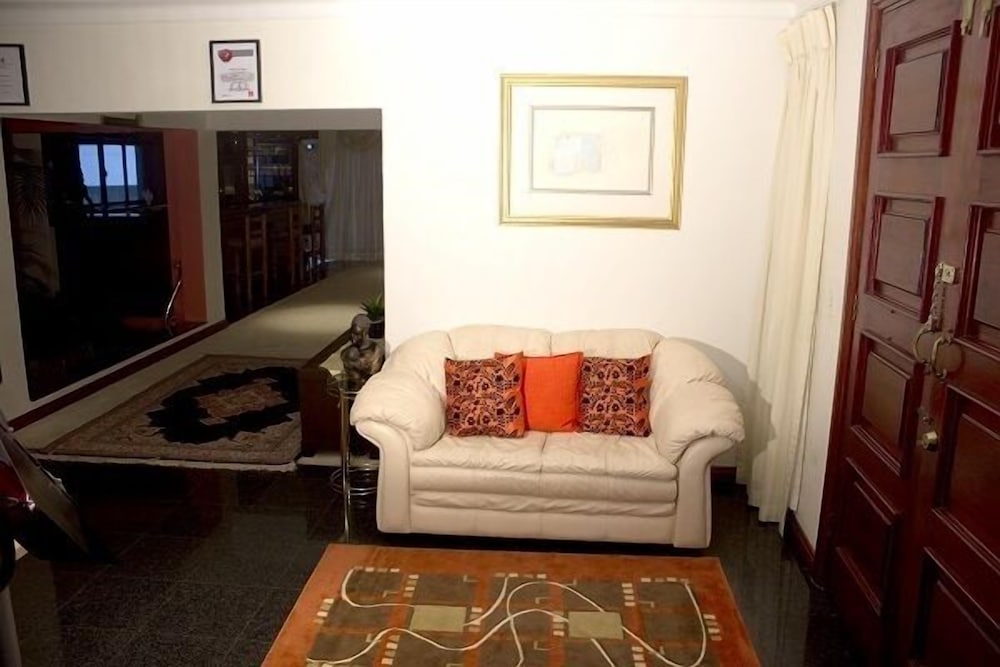 Фото Noraclox Inn