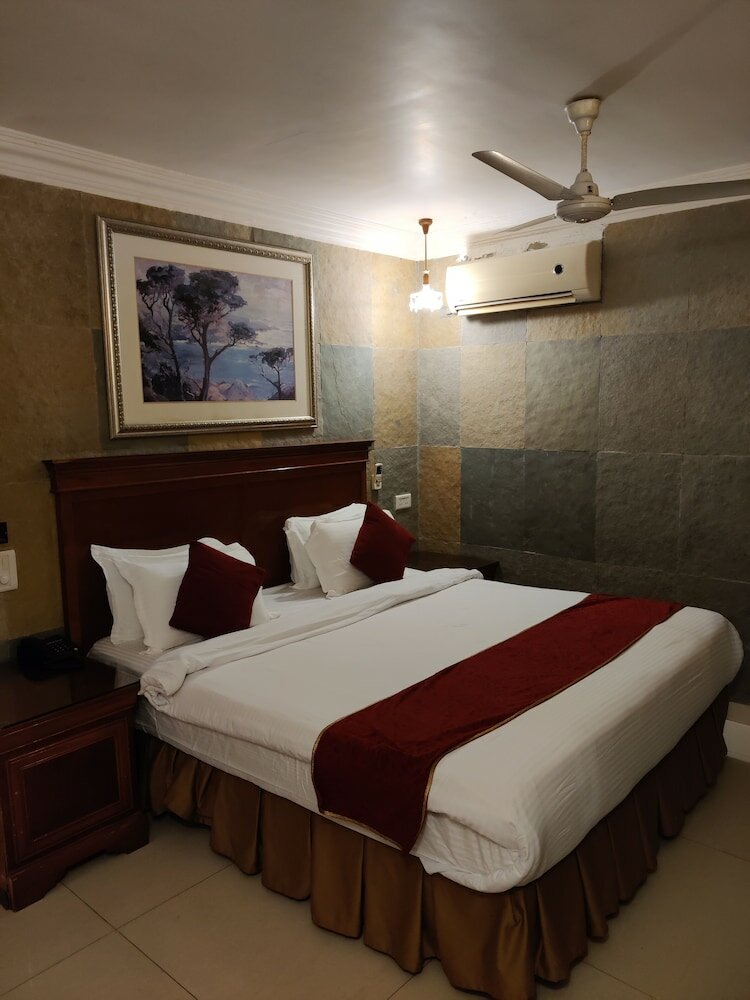 Фото Ravine Hotel