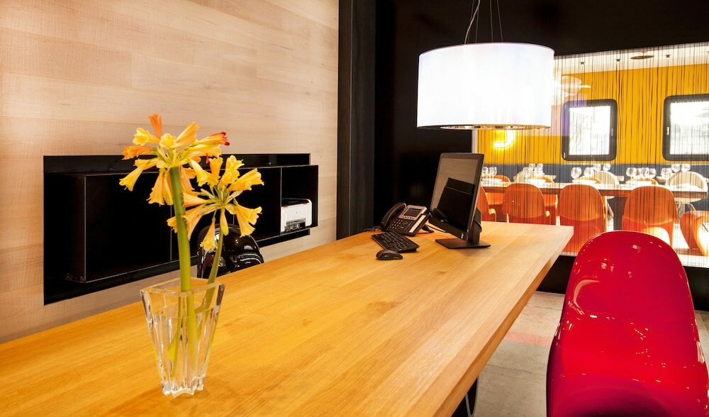 Фото Essence Living Exclusive