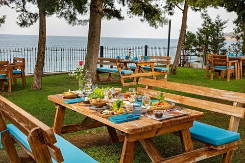 Гостиница AQI Hydros Club в Кемере