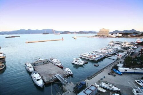 Гостиница Bay Condo Hotel Tongyeong