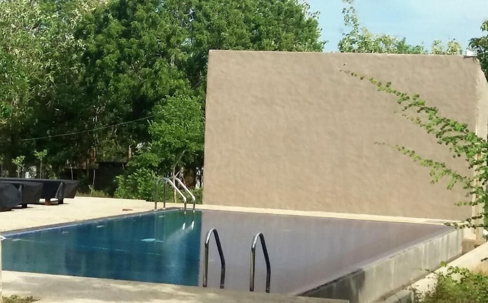 Фото Koragaha Lodge