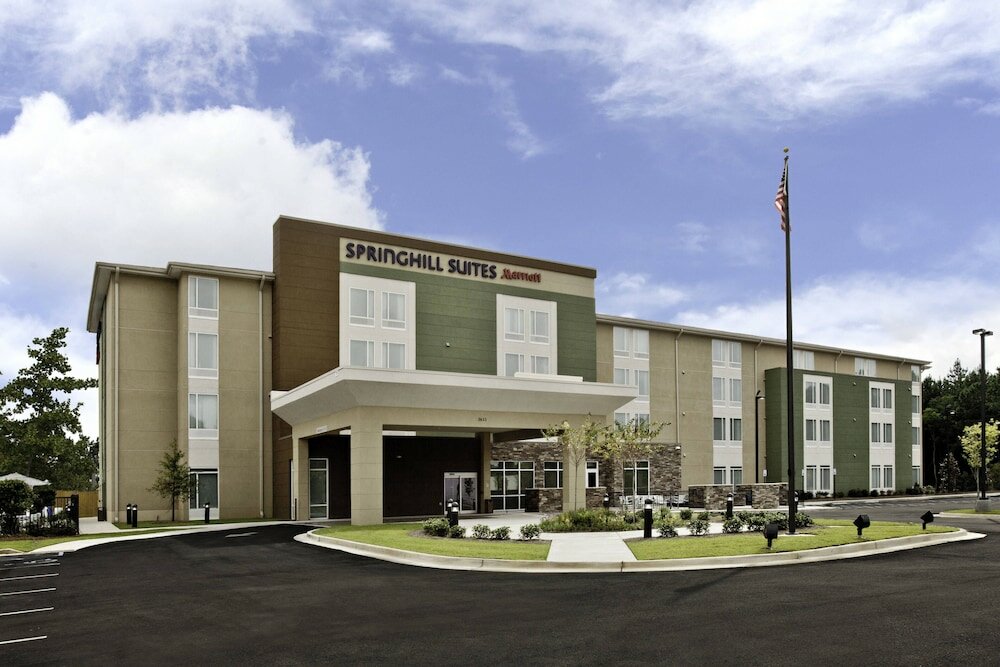 Фото Springhill Suites Mobile