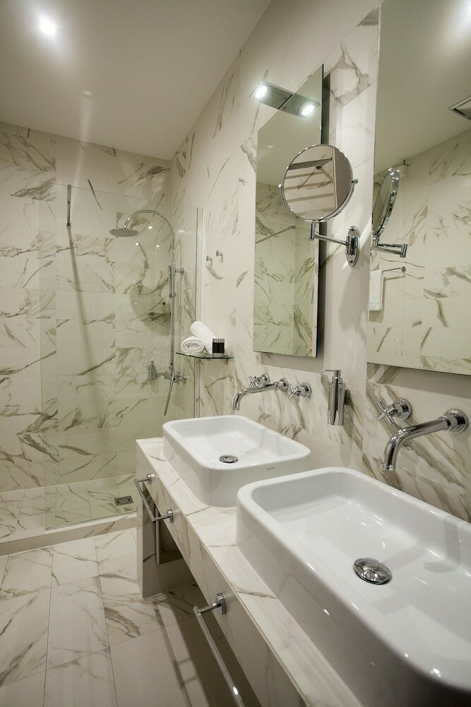 Фото Hotel Solun