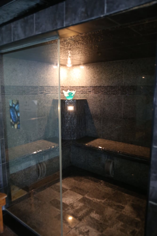 Фото Marble Inn Resort