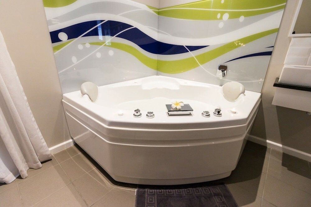 Фото Royal St. Andrews Hotel, Conference Centre & SPA