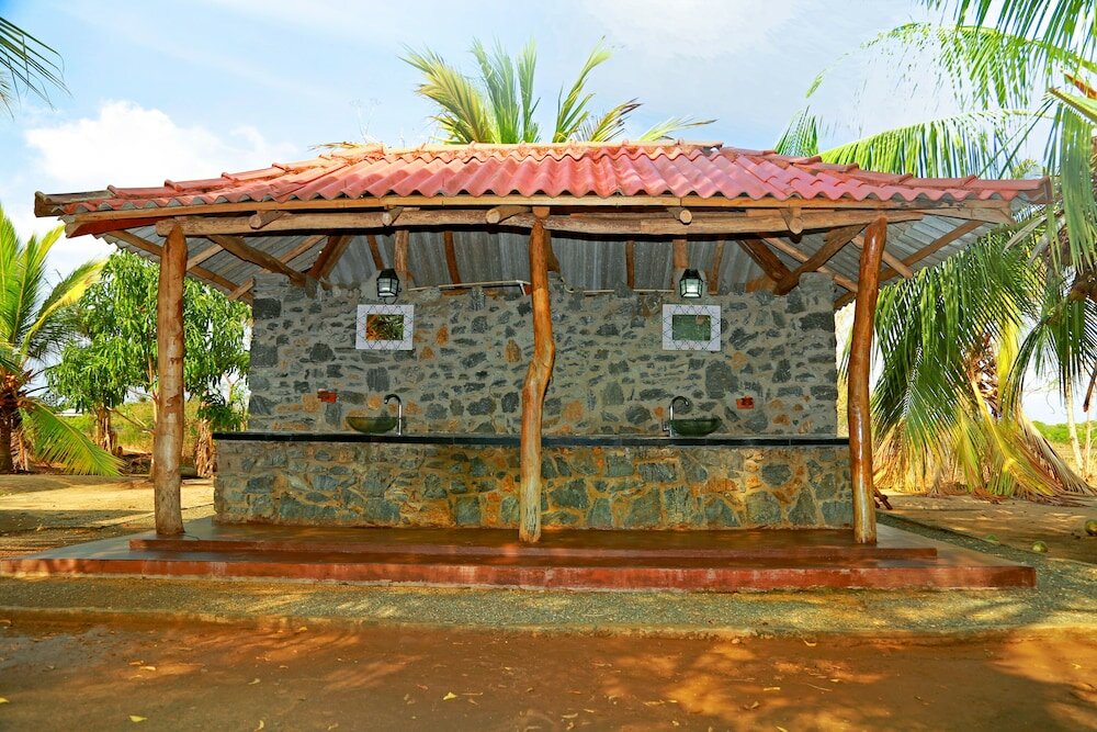 Фото Курортный Отель Heina Nature Resort & Yala Safari