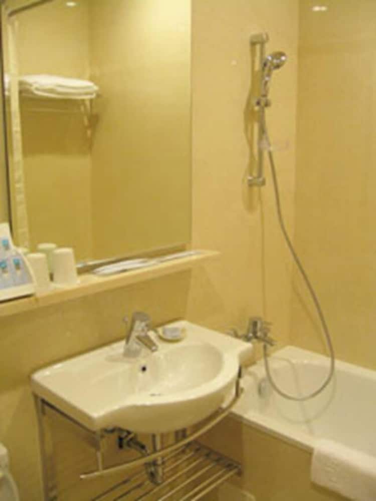 Фото 9 Hotel Taipei