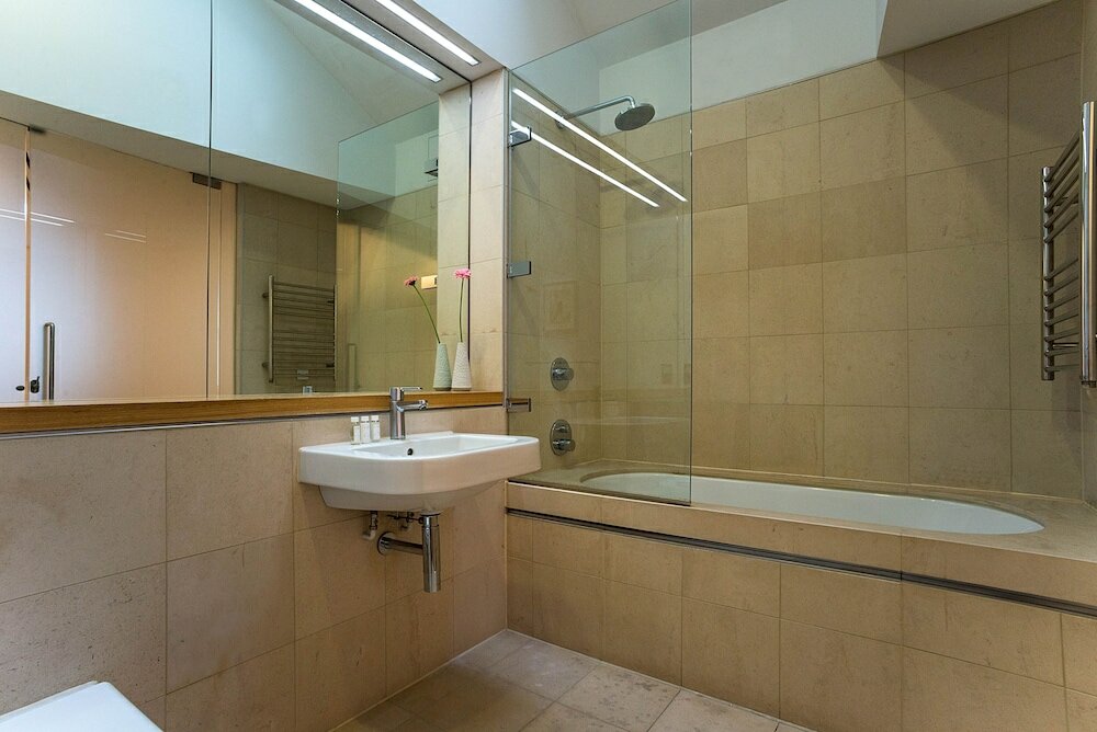 Фото Holborn Two