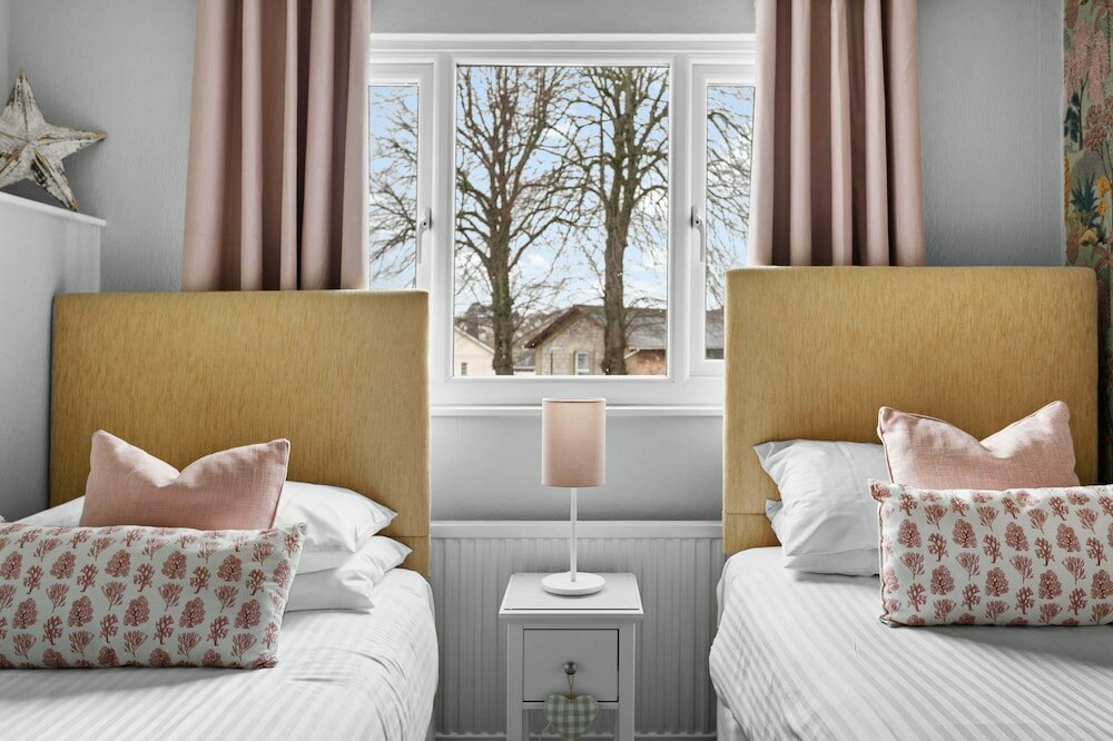 Фото Sandway House