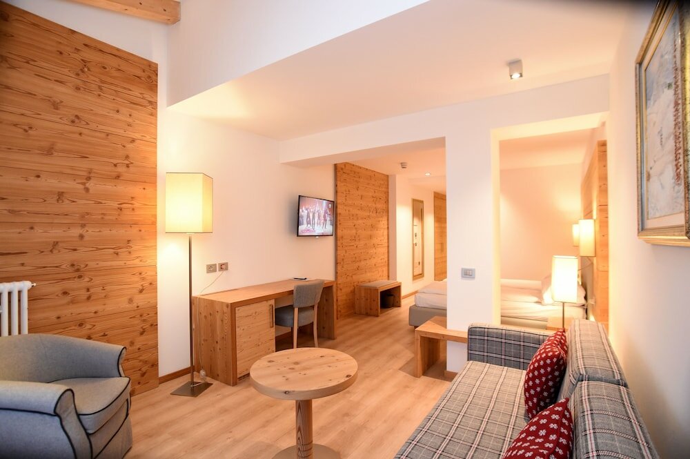 Фото Alpine Charme & Wellness Hotel Europeo