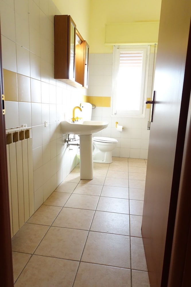 Фото Elias Bed & Breakfast