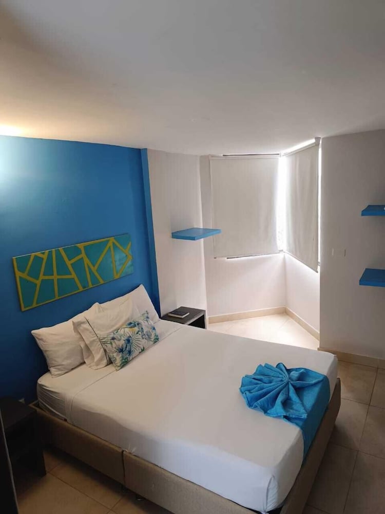 Фото Hotel Taybo Beach