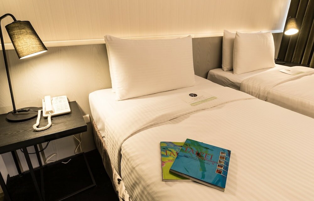 Фото Vendome East Inn