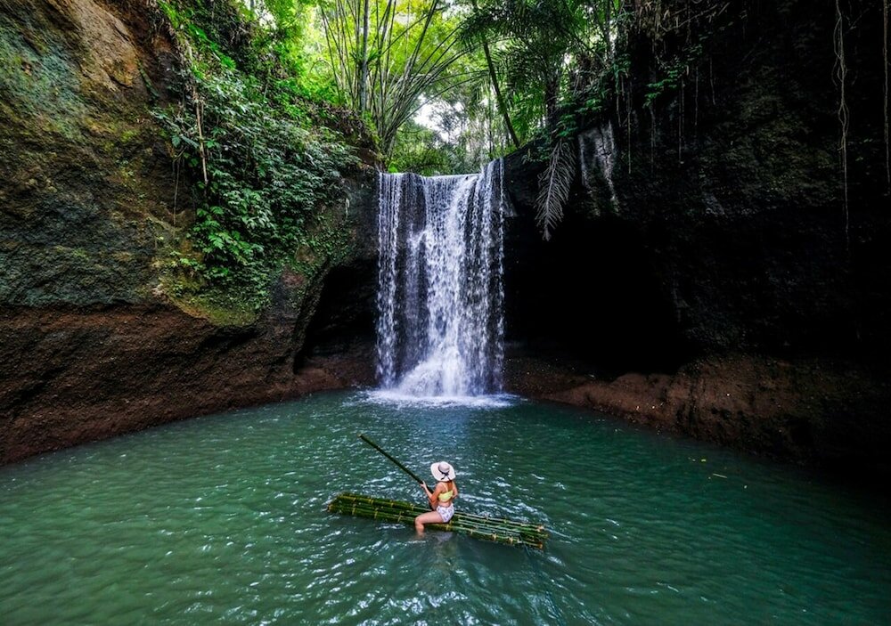 Фото The Mahogany Villa
