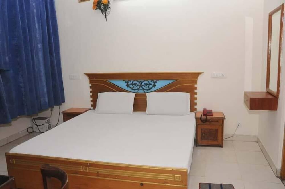 Фото Hotel City Plaza 3