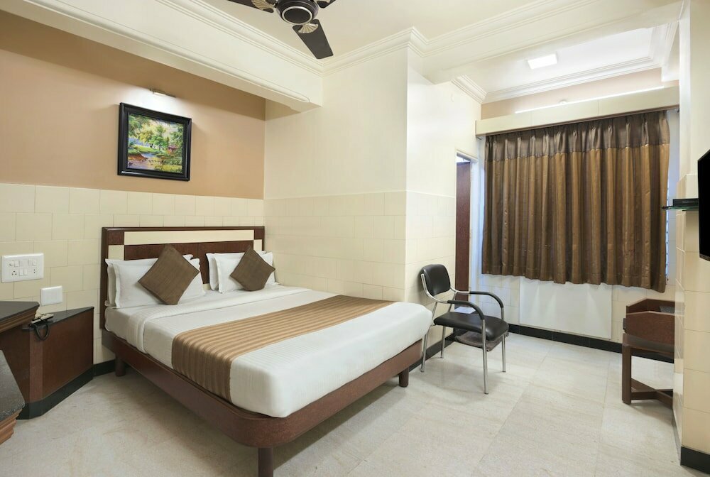 Hotel Mannars Yatrinivas Lodge, Mysore, photo