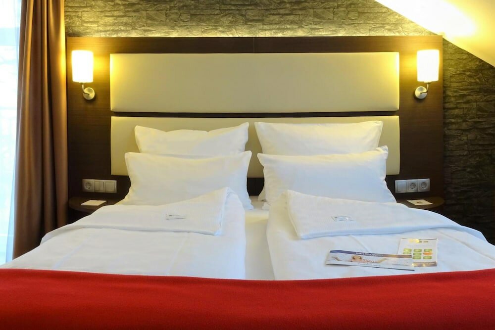 Фото Amedia Express Bielefeld, Trademark Collection by Wyndham