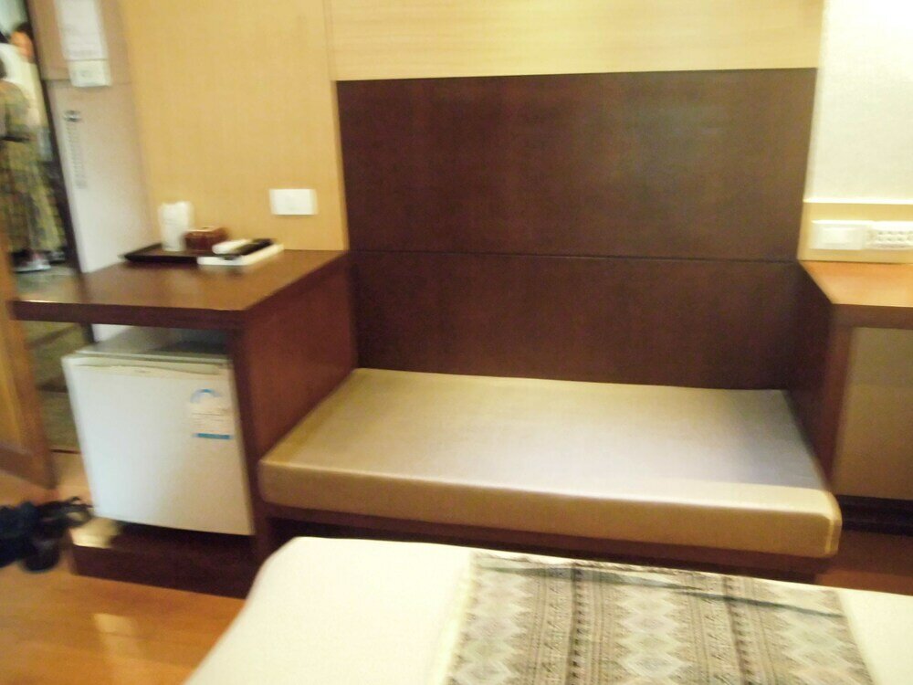 Фото Baan Chalelarn Hotel