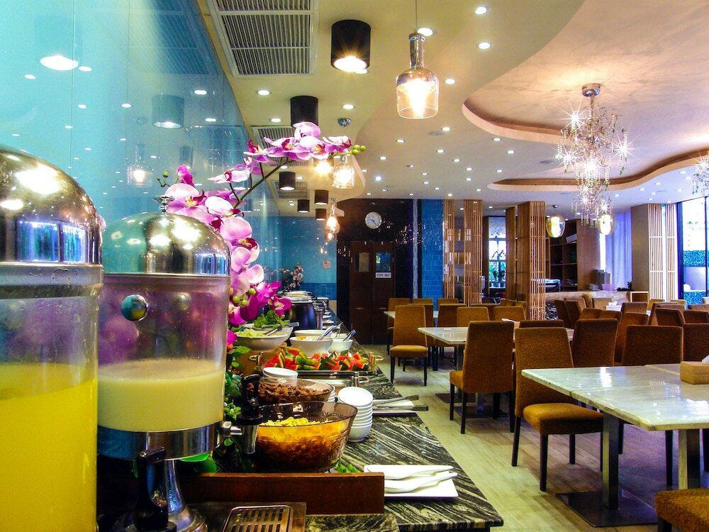 Фото D Day Resotel Pattaya