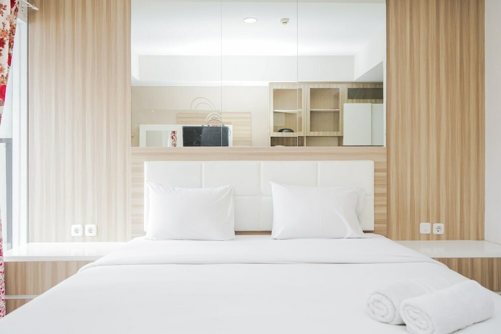Hotel Simply Strategic and Comfy Studio Paramount Skyline Apartment, Earth, photo