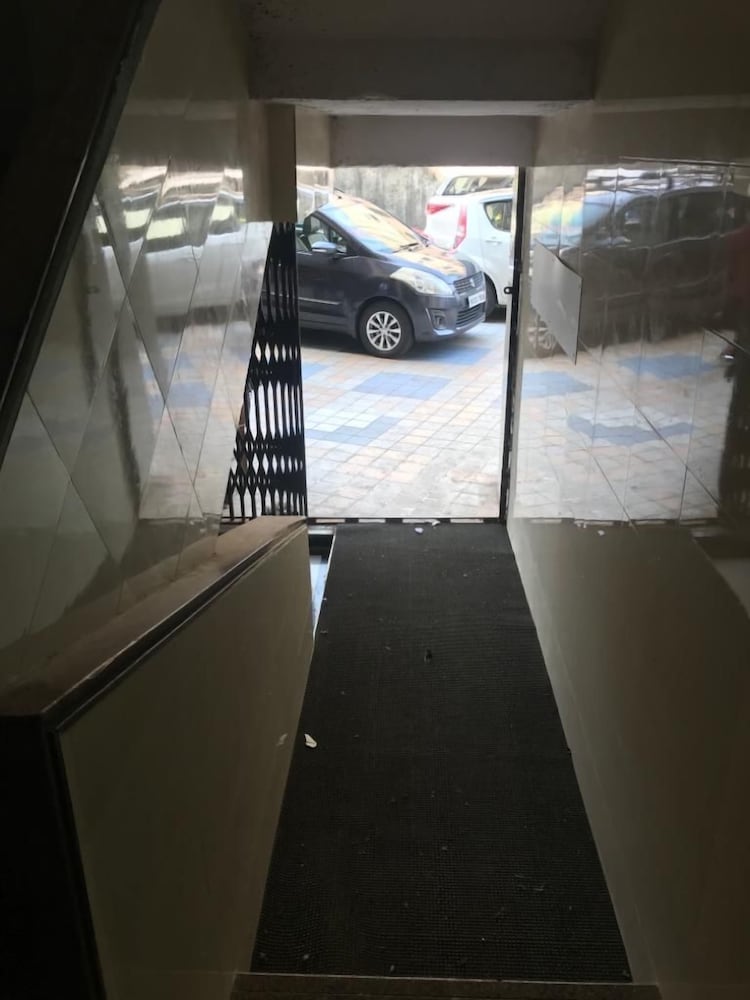 Фото Lucky Service Apartments